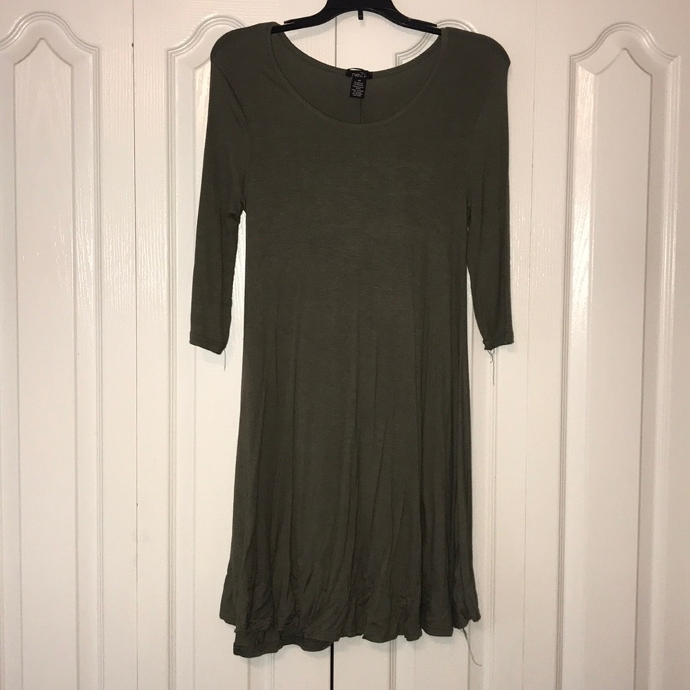 Rue21 Navy green dress